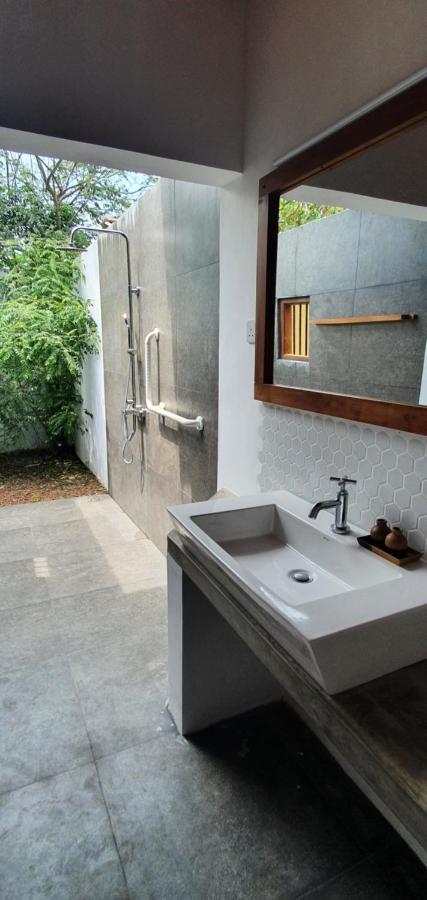 Ocean Cottage Kalametiya Dış mekan fotoğraf